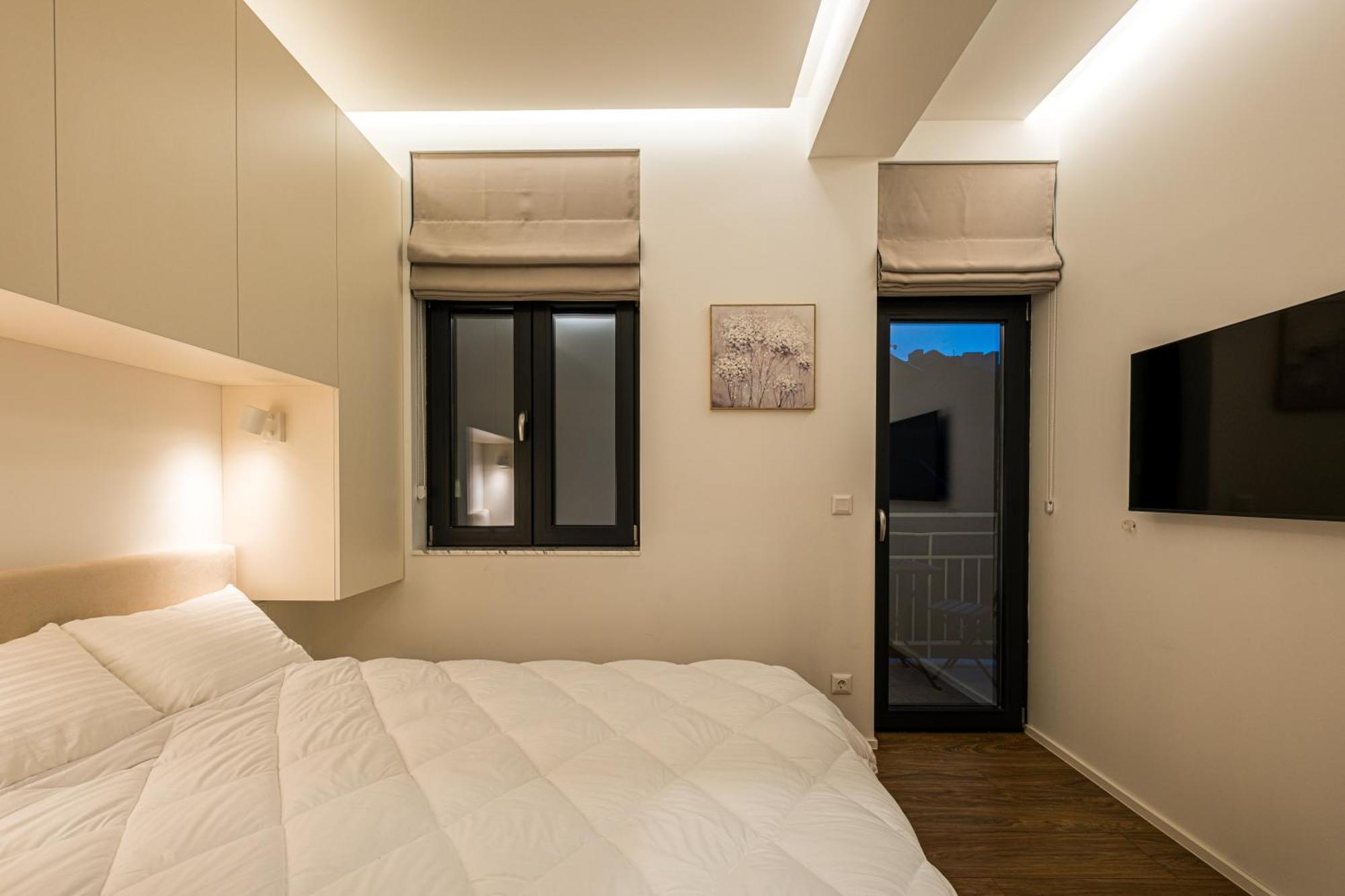 South 22 - Brand New Modern 1Bd Apt In Sofia Center Appartement Buitenkant foto